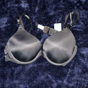 NWT Victoria Secret Bra